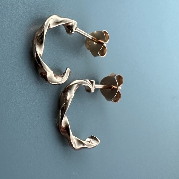 Rose Gold Twisted Open Huggie Hoop Earrings - Picture 8 of 11